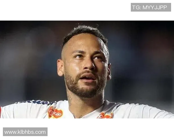 内马尔重返巅峰引领足坛风潮 足球百大球星再掀传奇新篇章